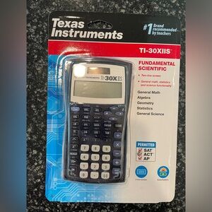 Texas Instruments fundamental scientific calculator TI-30XIIS NWT.